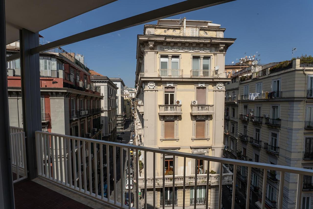 Greros H. Rooms Napoli Centro By Clapa Group Dislocated Hospitality Exterior photo